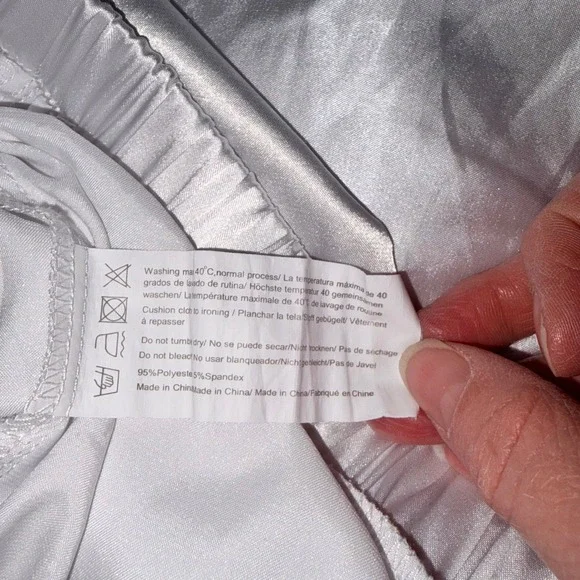 Ekouaer 6 Piece Satin Cami and Pant Set V-Neck Lace Adj Straps Jewel Tones XL - Picture 13 of 13